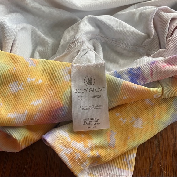 Body Glove stash Guard One Piece Bikini w/ Draw String Bag - Picture 4 of 6